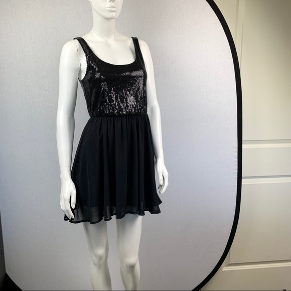 Sequin Ballerina Skate Chiffon Little Black Dress - Picture 10 of 14
